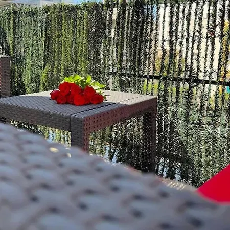Apartment A 3 Min De La Avec Terrasse, Clim Nice