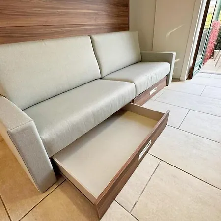 A 3 Min De La Avec Terrasse, Clim Appartement Nice