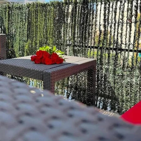 A 3 Min De La Avec Terrasse, Clim Appartement Nice
