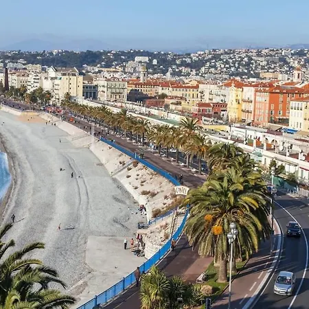 A 3 Min De La Avec Terrasse, Clim Appartement *