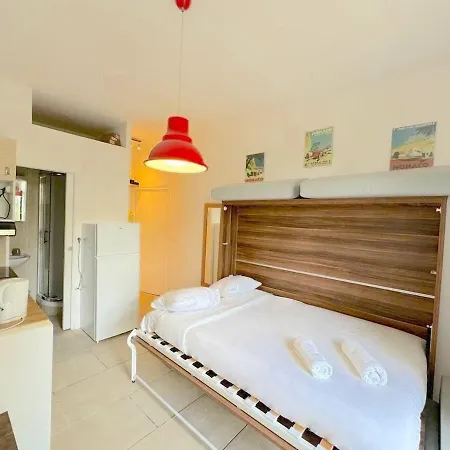 Appartement A 3 Min De La Avec Terrasse, Clim Nice