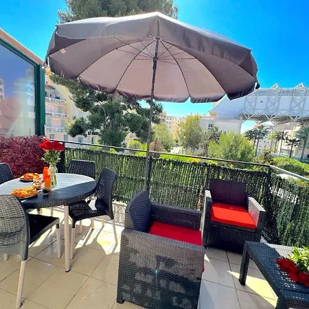 Appartement A 3 Min De La Avec Terrasse, Clim